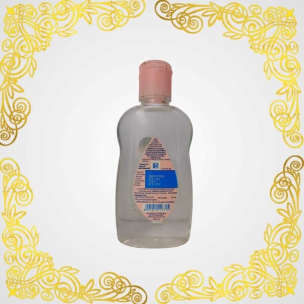 Johnson's Baby Oil with Vitamin E (100ml) - Image 2